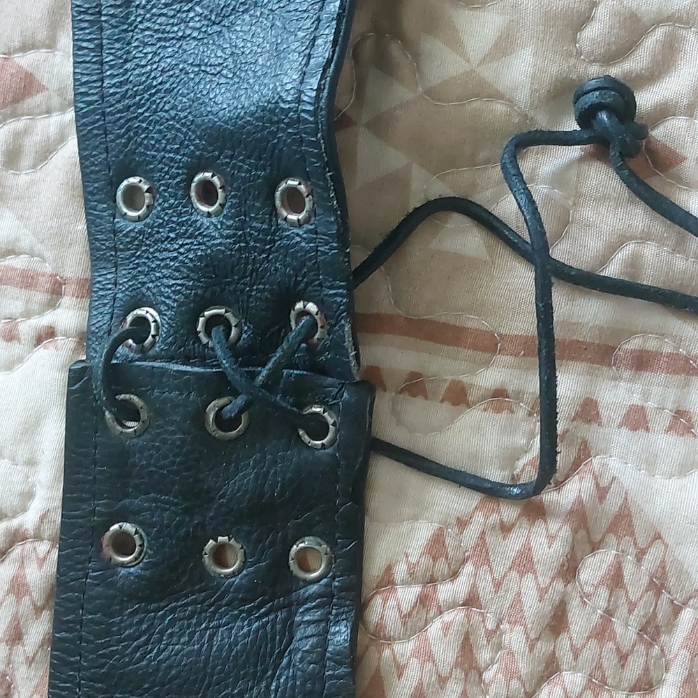 CHAPS HOT LEATHERS SZ M - Picture 9 of 17